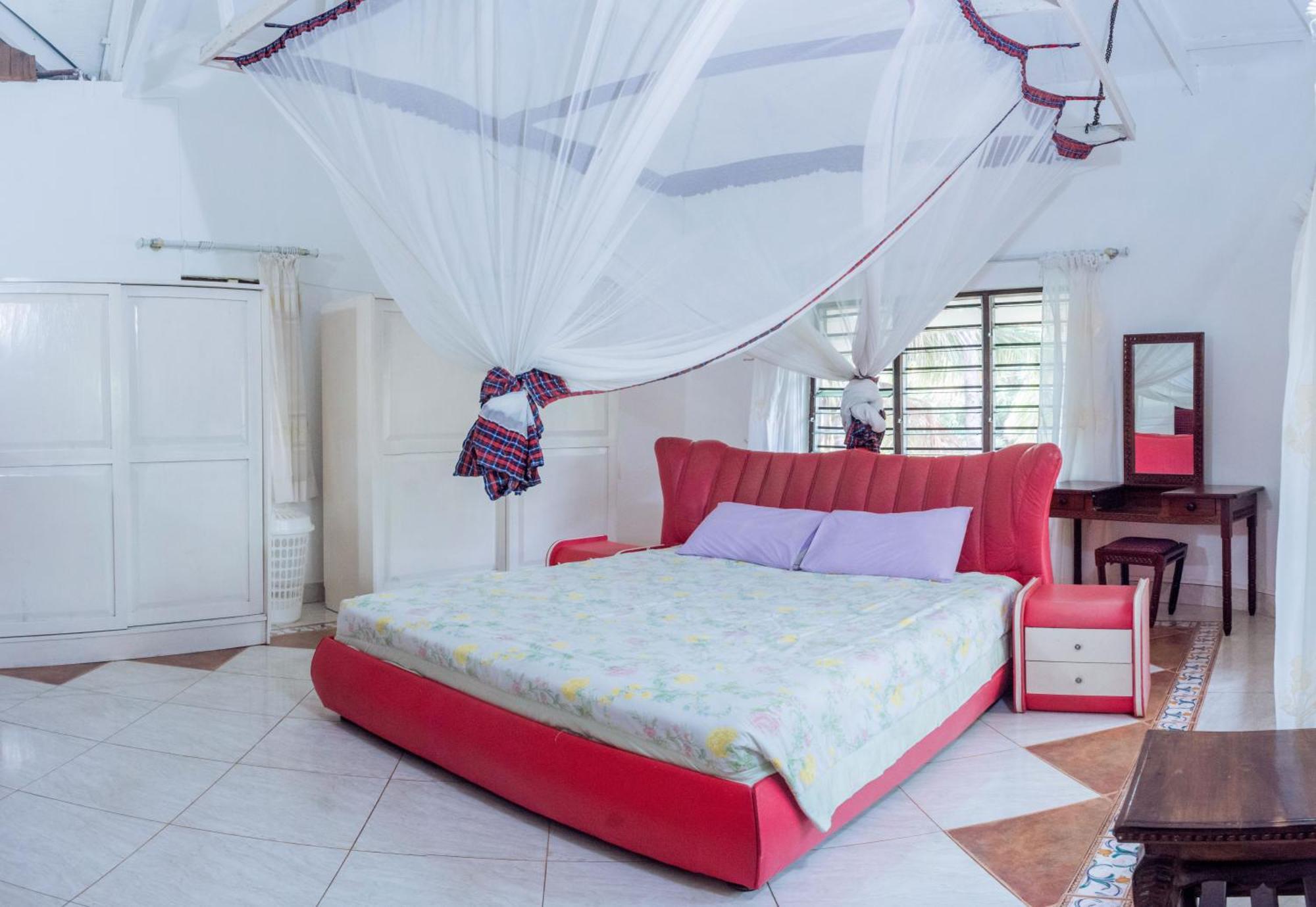 Kijani Cottages In Diani Diani Beach Extérieur photo