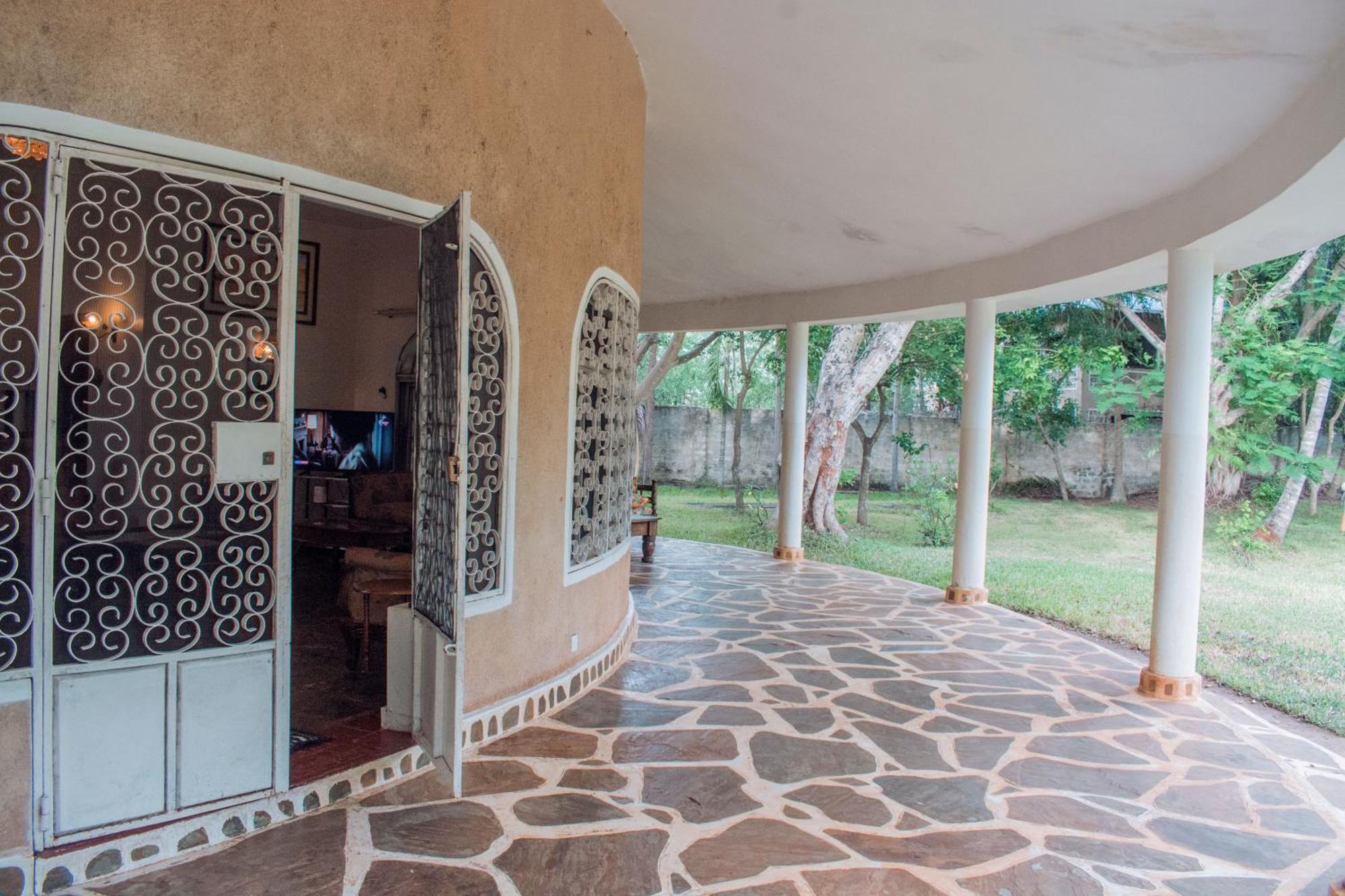 Kijani Cottages In Diani Diani Beach Extérieur photo