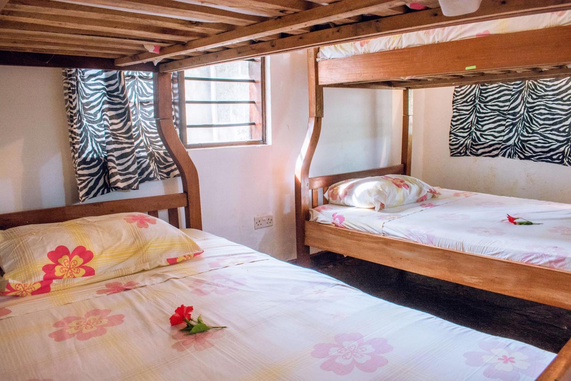 Kijani Cottages In Diani Diani Beach Extérieur photo