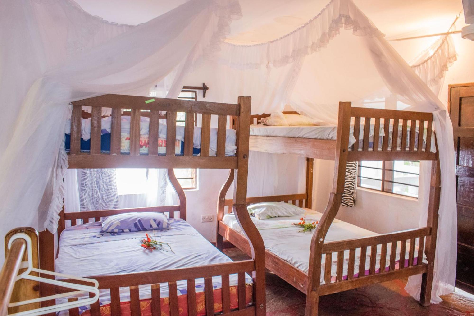 Kijani Cottages In Diani Diani Beach Extérieur photo
