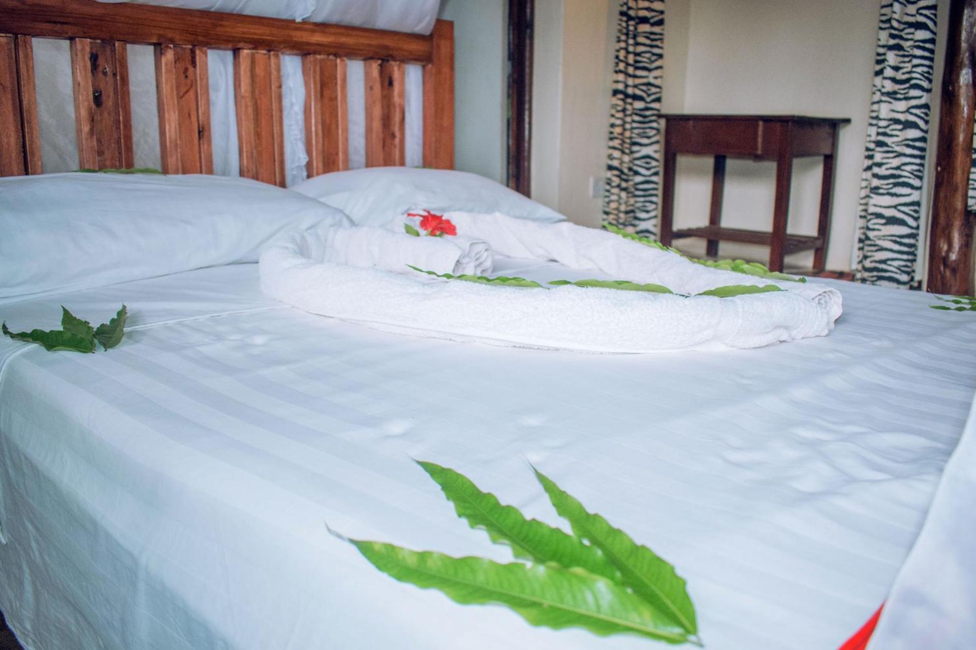 Kijani Cottages In Diani Diani Beach Extérieur photo