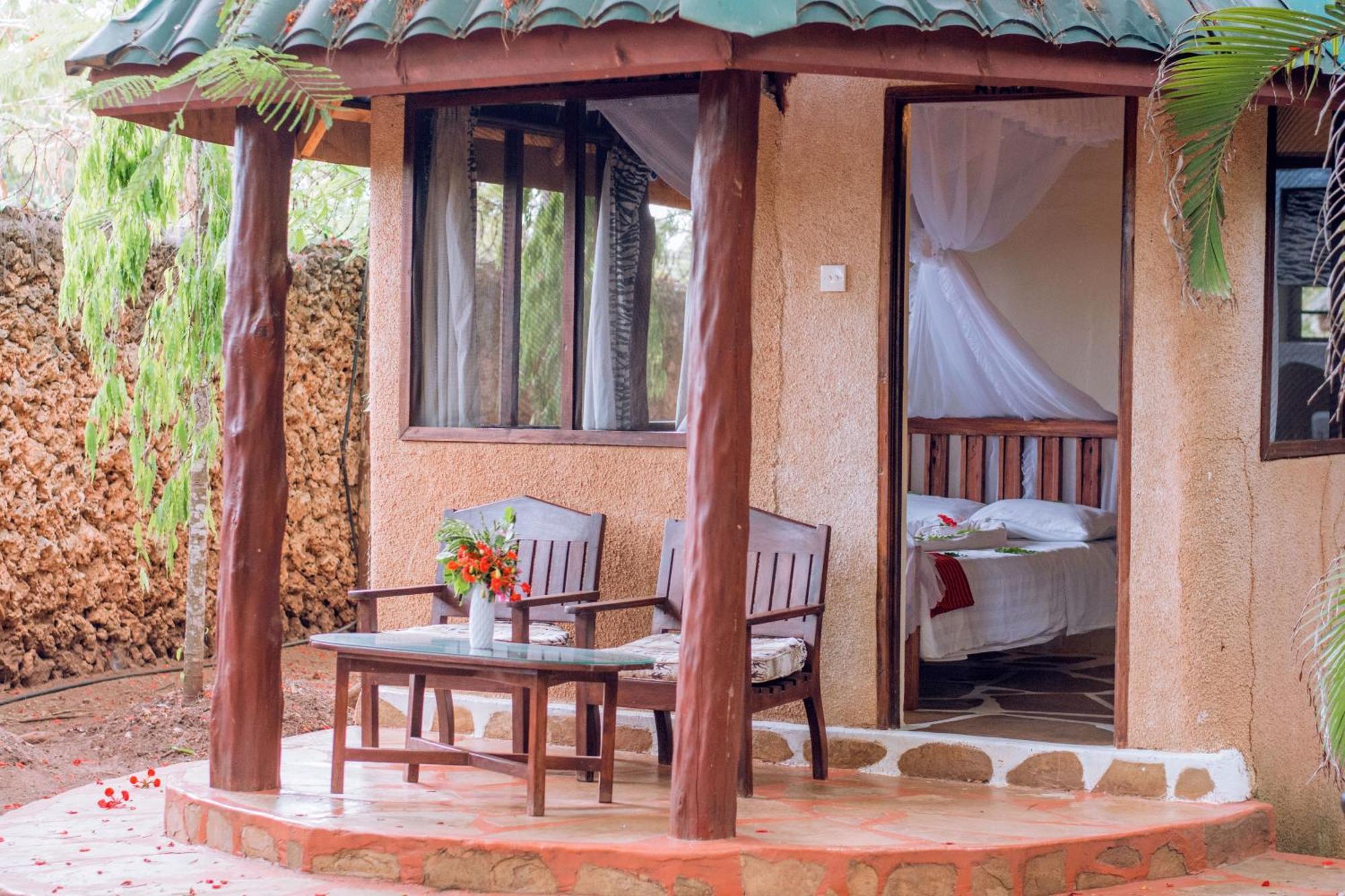 Kijani Cottages In Diani Diani Beach Extérieur photo